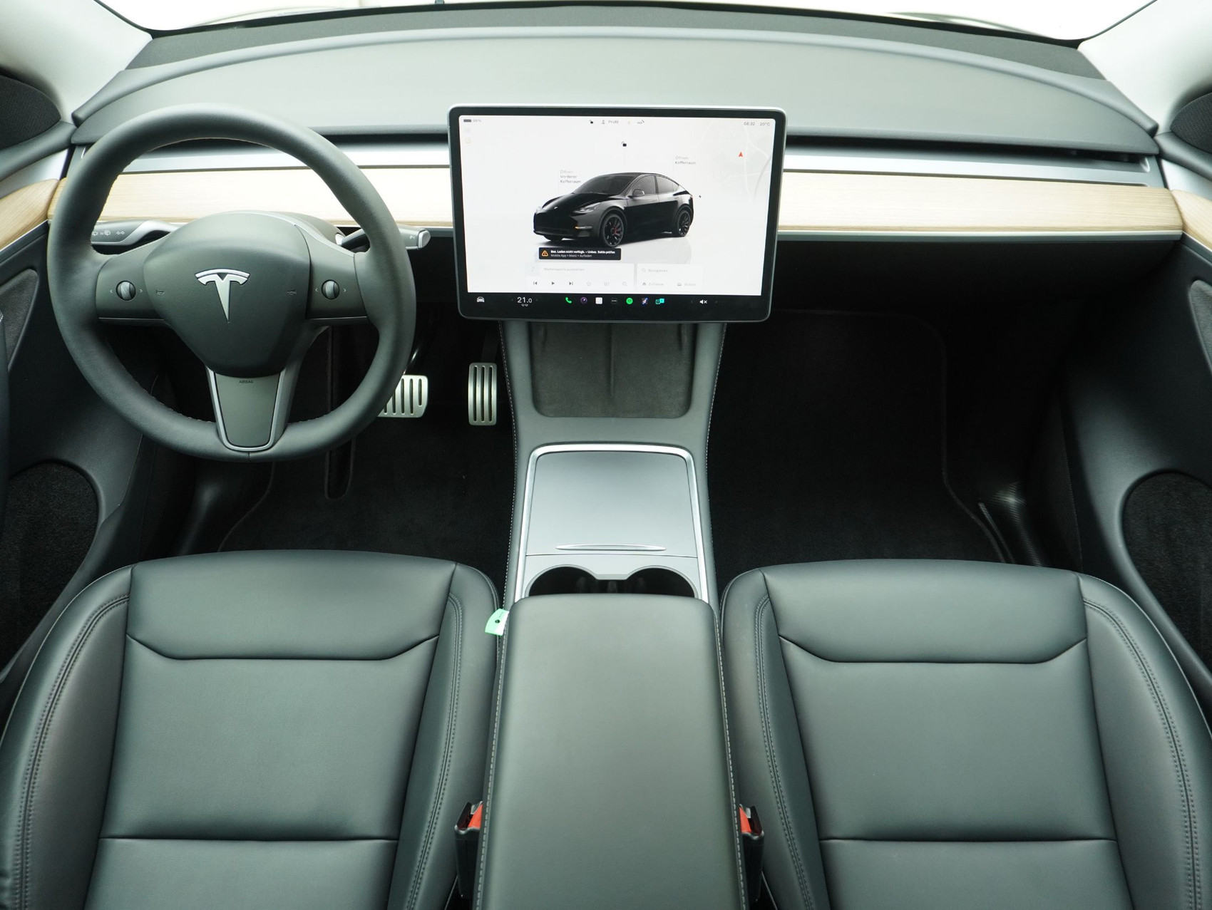 TESLA Model Y Performance D