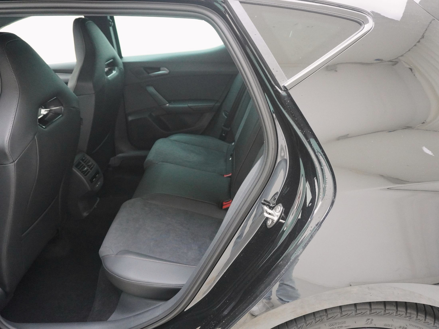 CUPRA Leon 1.5 eTSI DSG