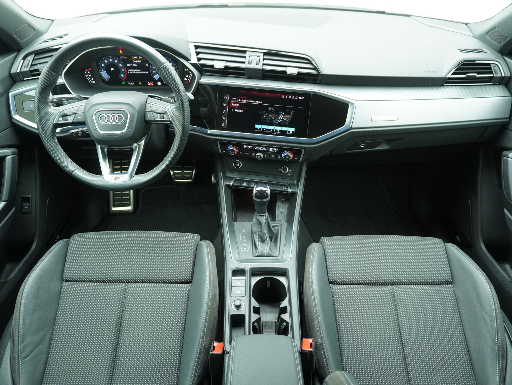 AUDI Q3 35 TFSI S line S-Tronic