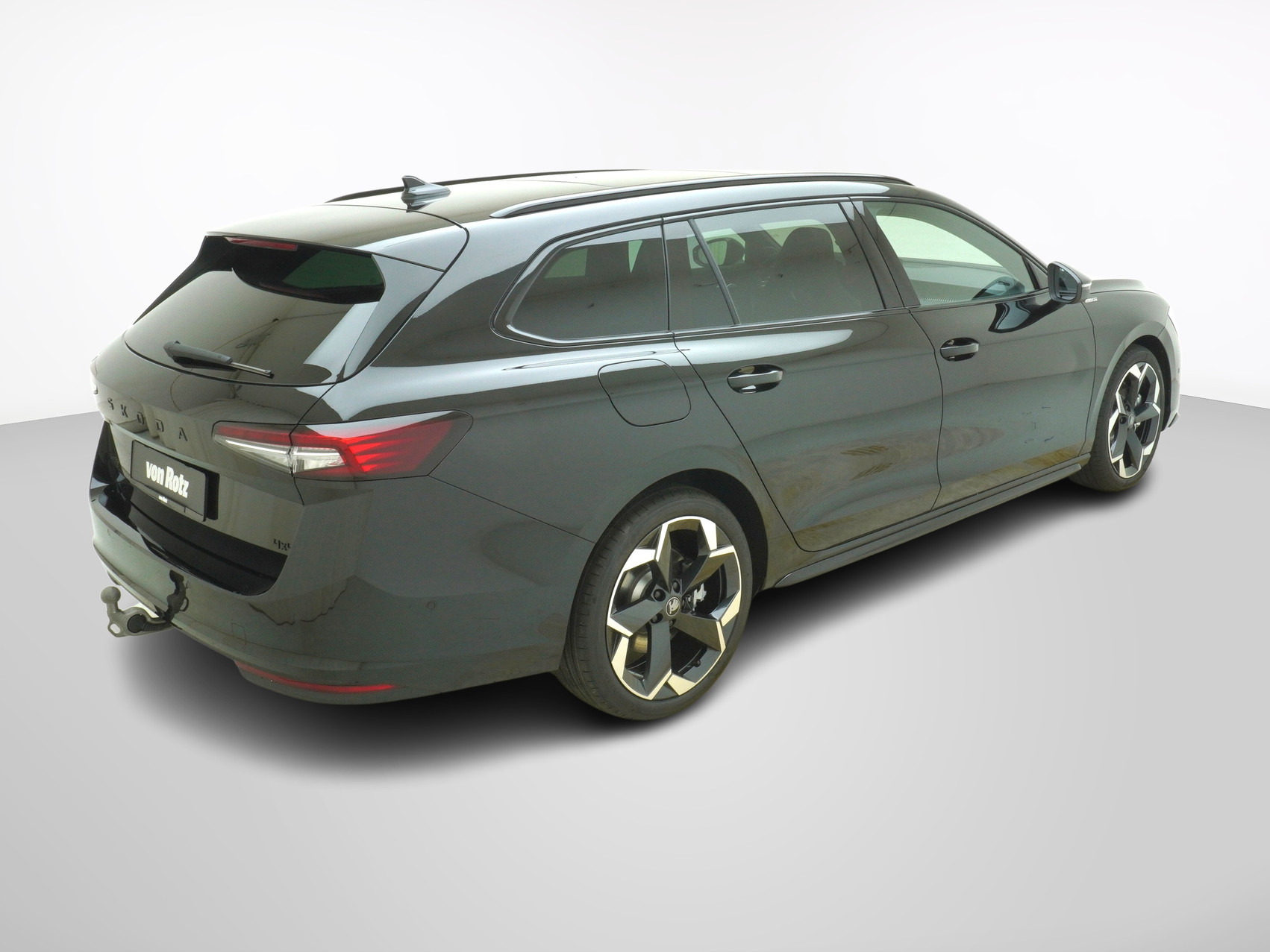 SKODA Superb 2.0 TSI Sportline 4×4 DSG