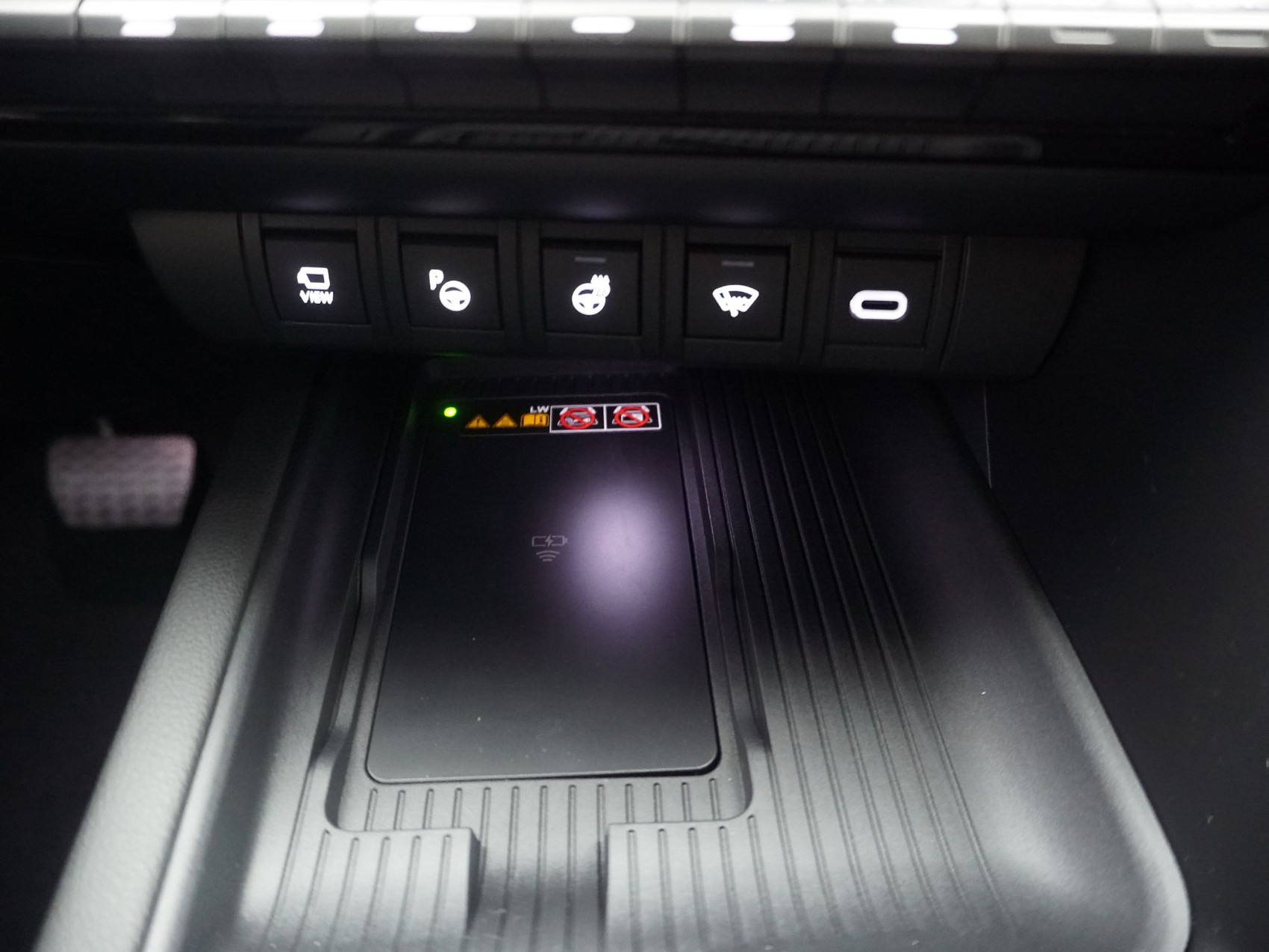 TOYOTA C-HR 2.0 PHEV Trend ** 360° Kamera**