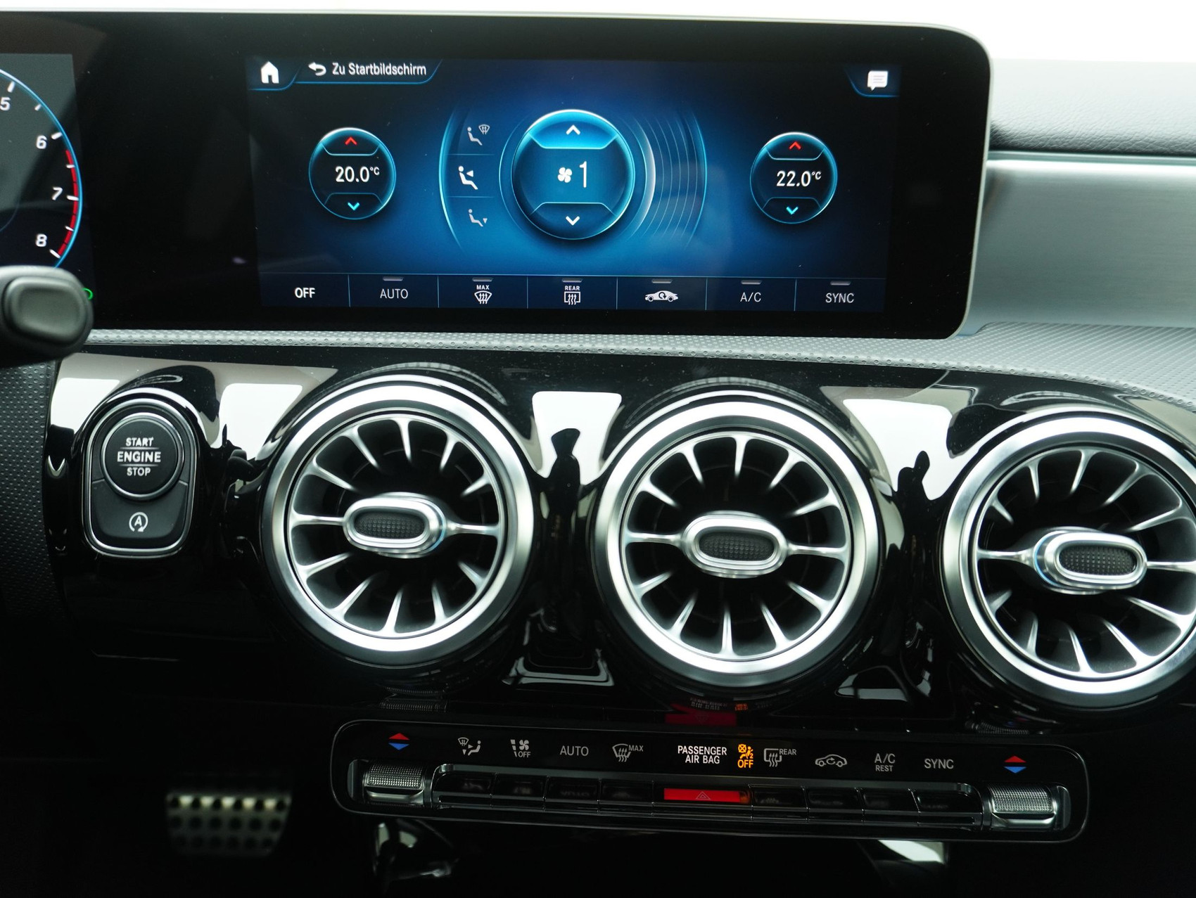 MERCEDES-BENZ A-Klasse A 200 AMG Line **MSI bis 2028**