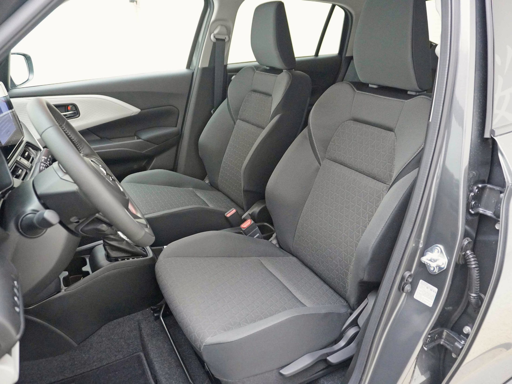 SUZUKI Swift 1.2 Sakura Hybrid