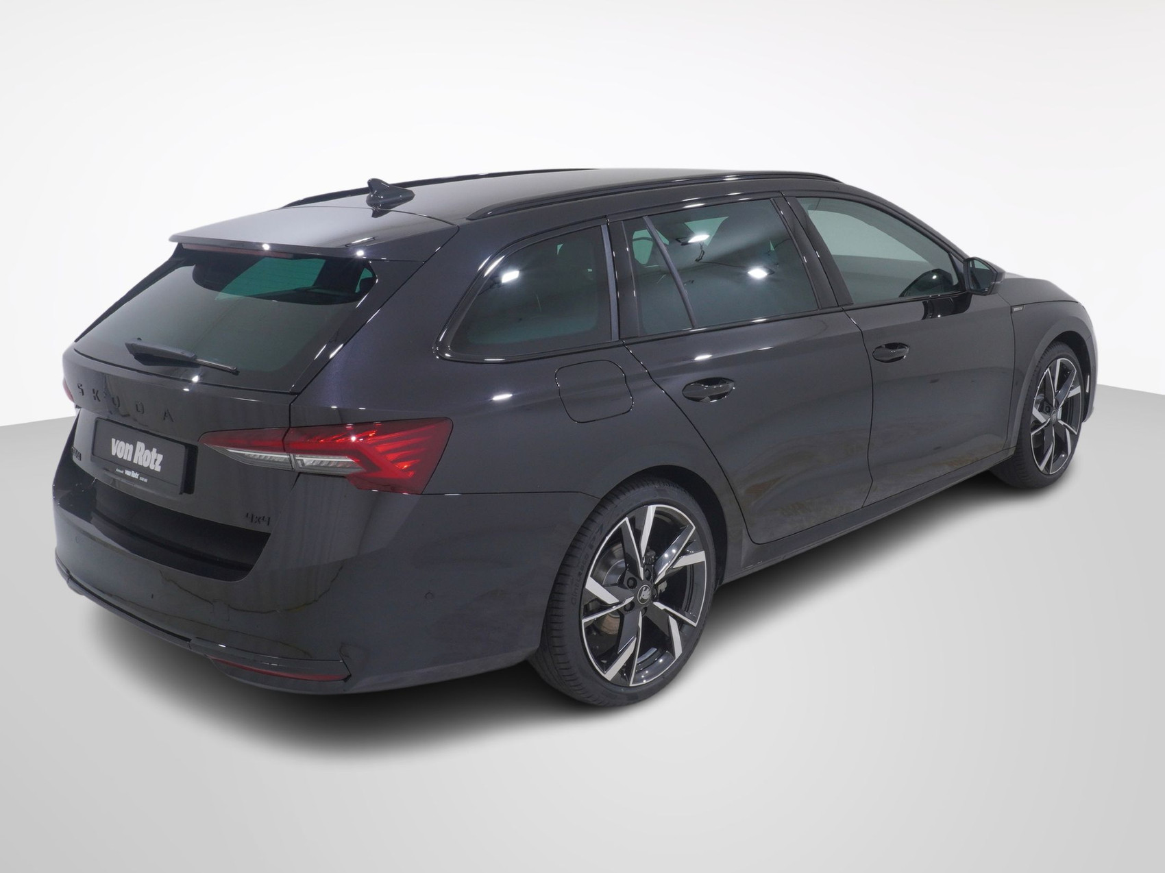 SKODA Octavia 2.0 TSI SportLine 4×4 DSG