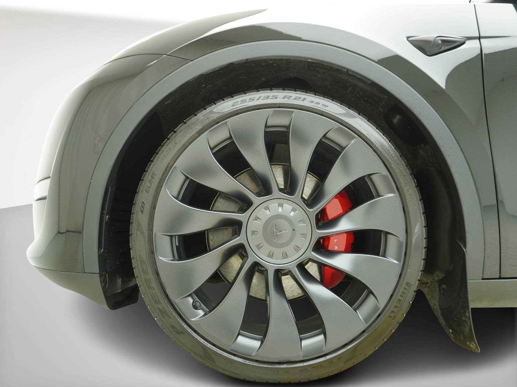 TESLA Model Y Performance D