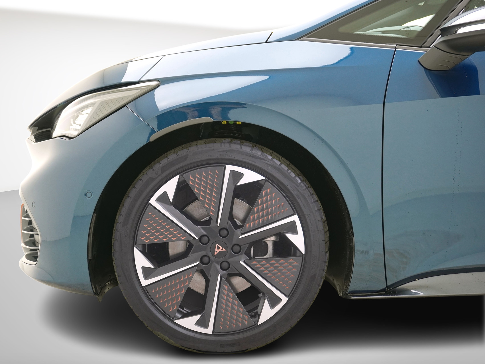 CUPRA Born Electric 77kWh e-Boost