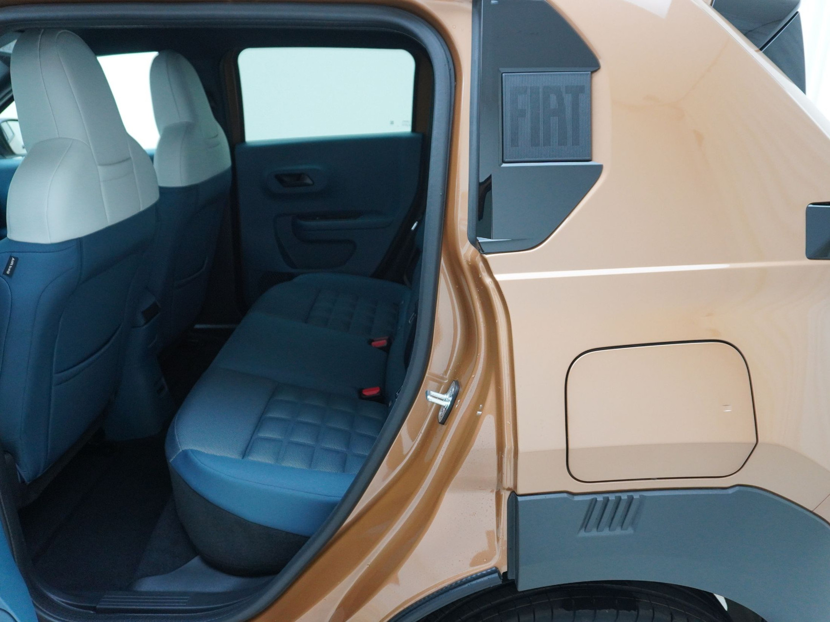 FIAT Grande Panda Elettrica La Prima