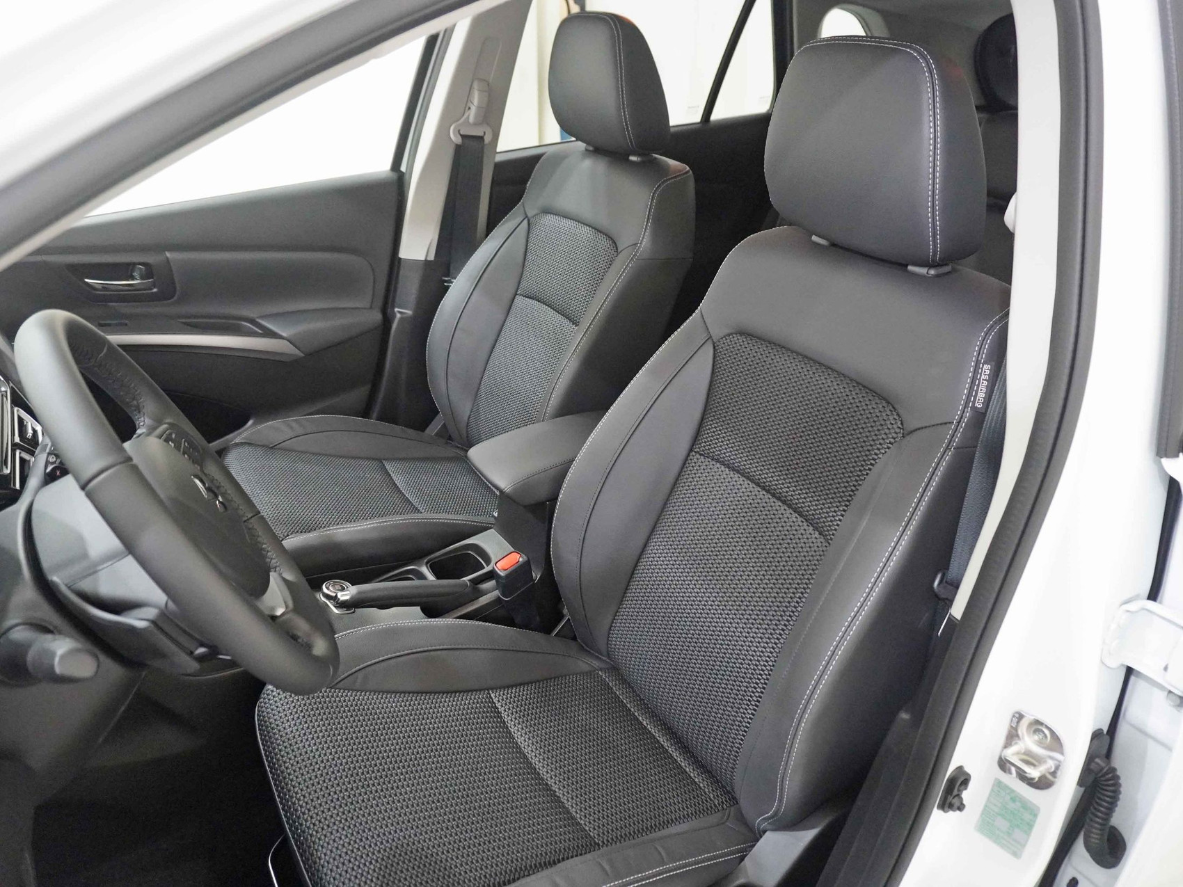 SUZUKI S-Cross 1.5 Compact Top Hybrid 4×4