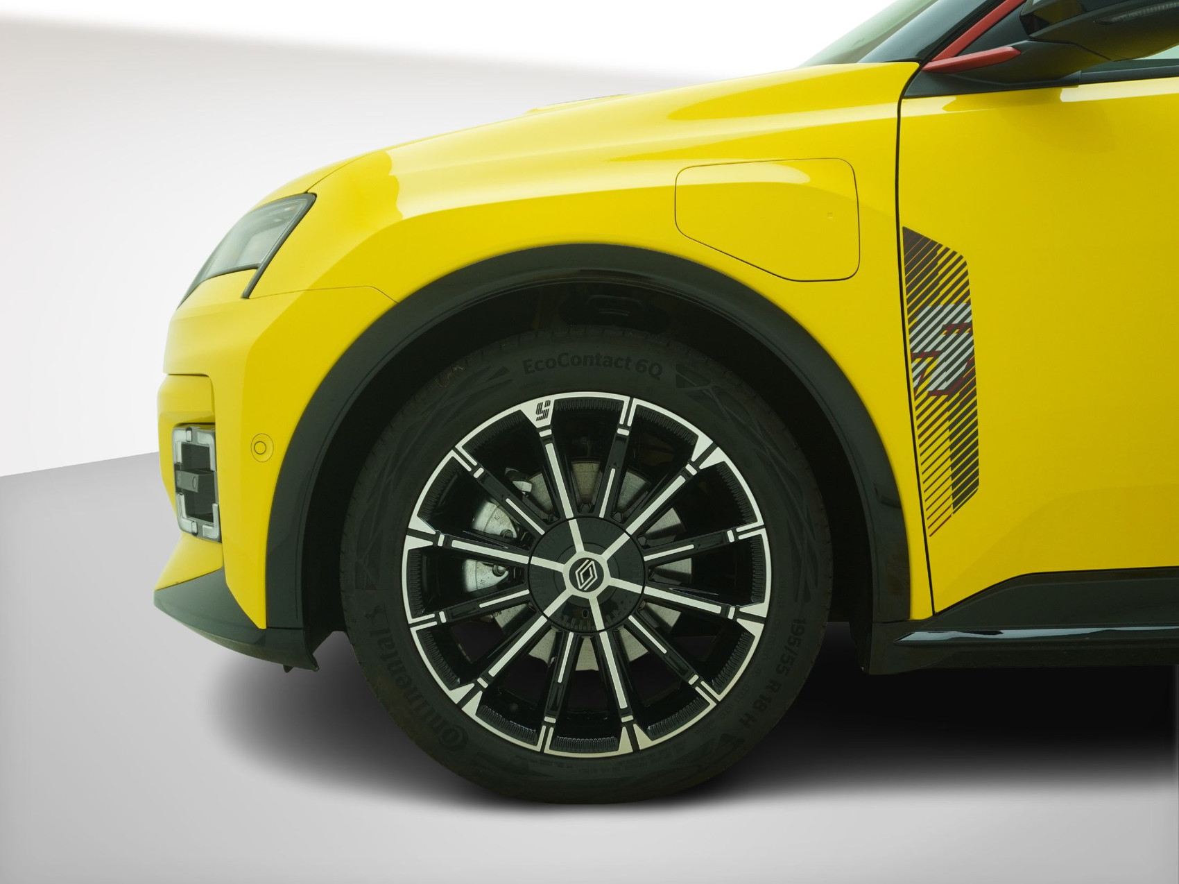 RENAULT R5 E-Tech Comfort Range iconic