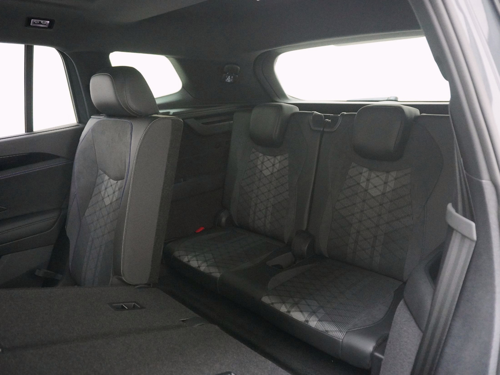 VW Tayron 2.0 TDI R-Line DSG 4motion