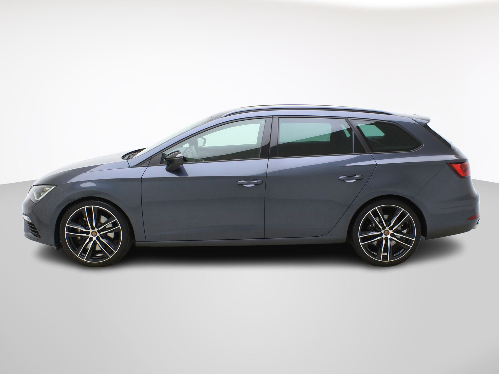 SEAT Leon ST 2.0 TSI DSG Cupra 4Drive