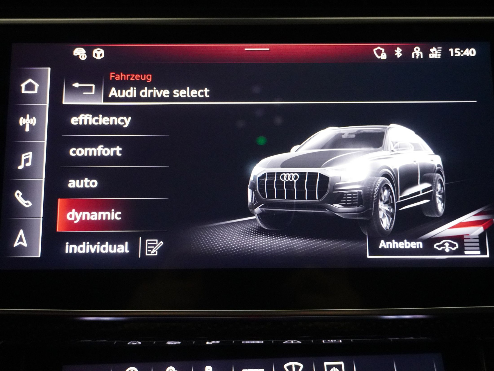 AUDI SQ8 4.0 V8 TFSI quattro T-Tronic **Vollleder/Massage-Sitze/AHK/SoftClose/Standheizung/u.v.m.**