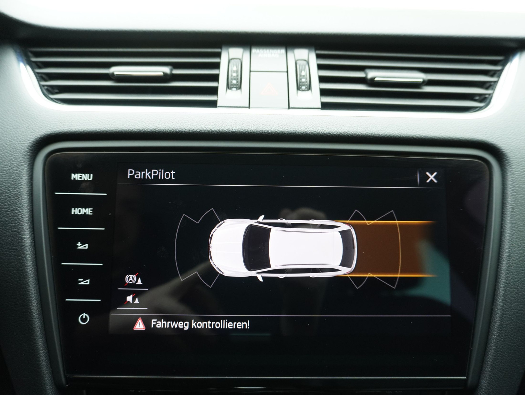 SKODA Octavia Combi 2.0 TDI DSG Style 4×4