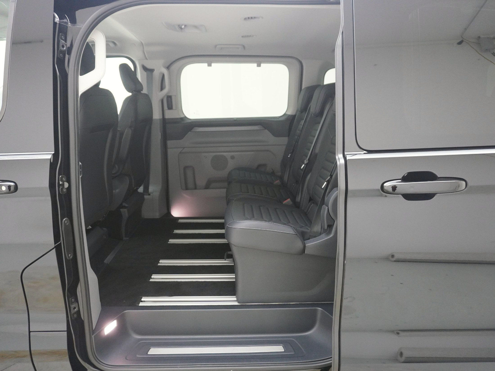 FORD Tourneo Custom 320 L1 2.0 TDCI 4×4 Titanium X