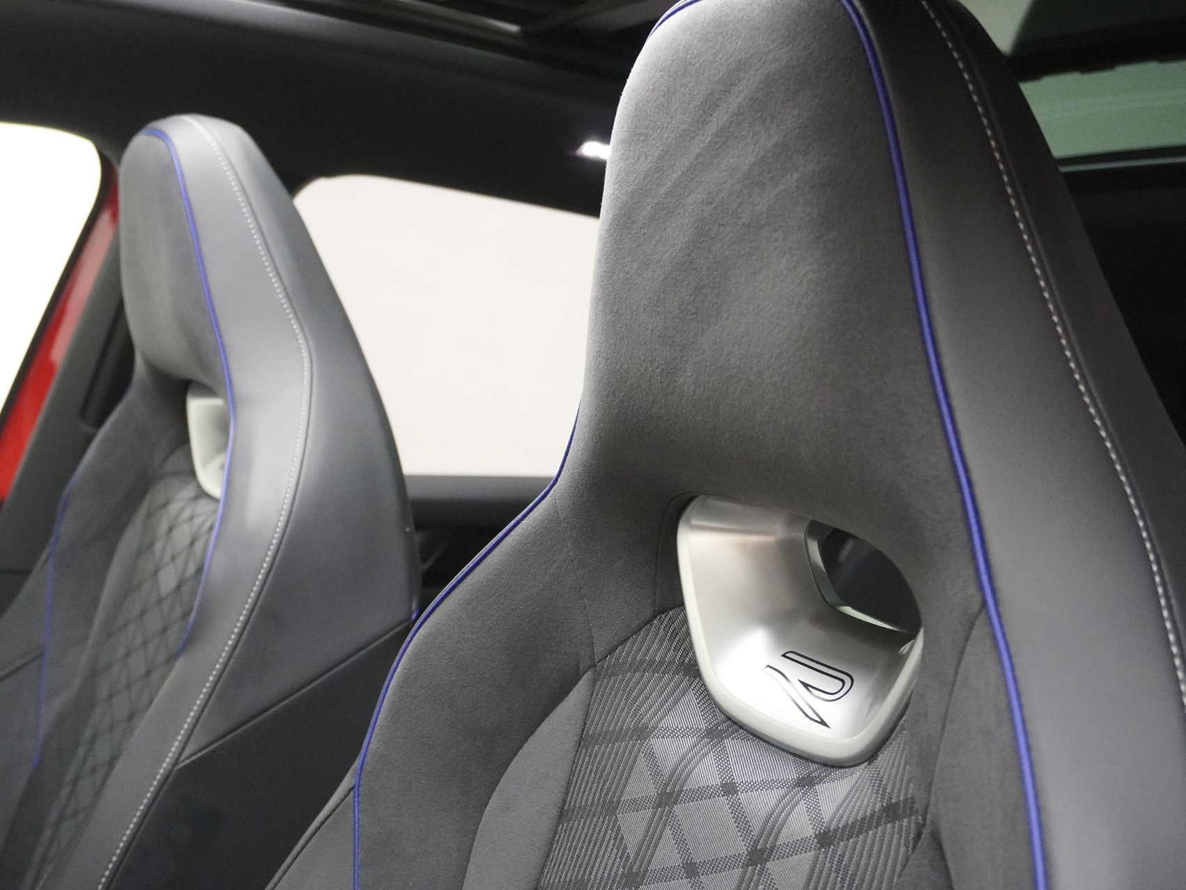 VW Tiguan 2.0 TSI DSG R-Line Black Style 4Motion (2025)