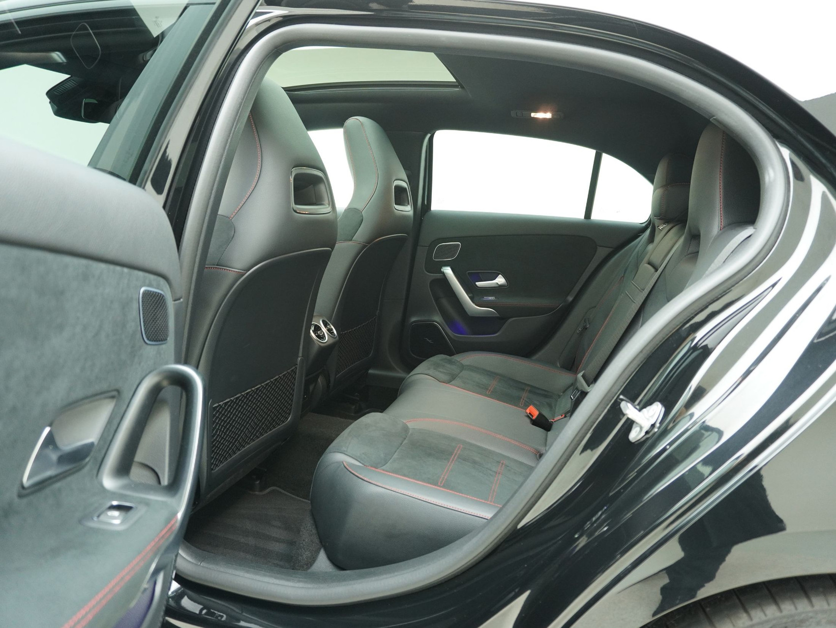 MERCEDES-BENZ A-Klasse A 35 AMG 4matic