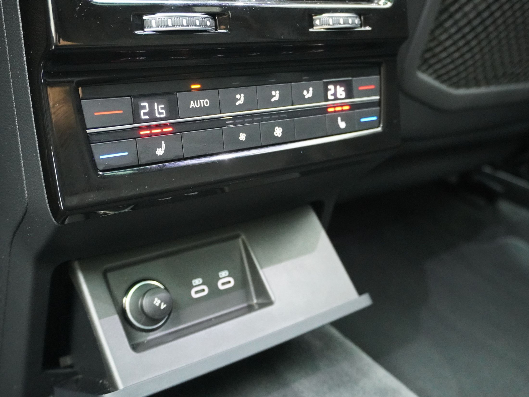 VW Touareg 3.0 TDI R-Line Black Style 4Motion