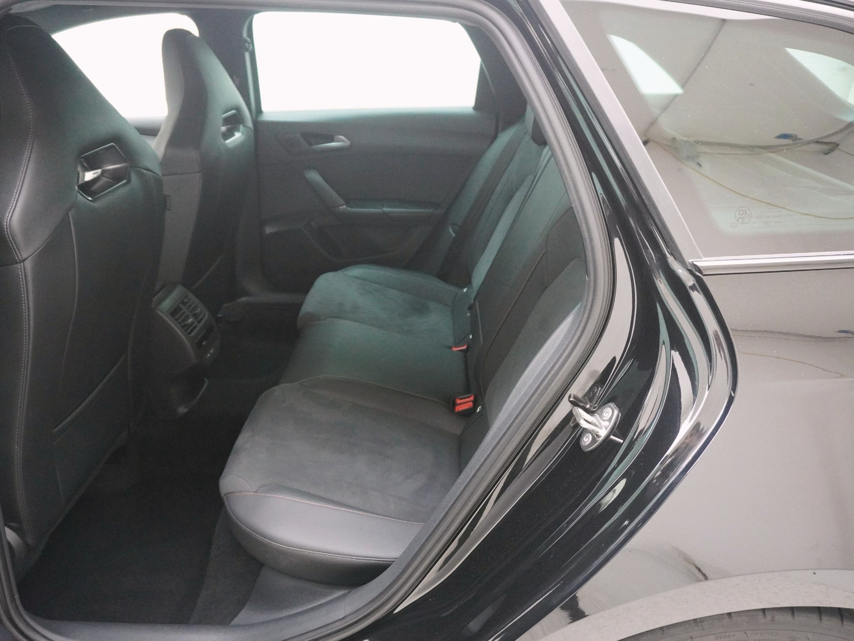 CUPRA Leon ST 2.0 TSI VZ 4Drive DSG