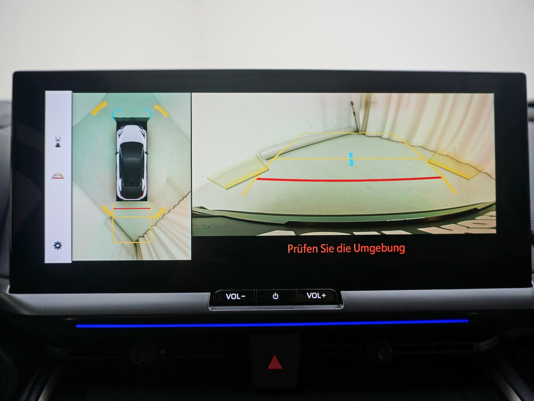 TOYOTA C-HR 2.0 HEV Style 4×4 ** Panoramadach **