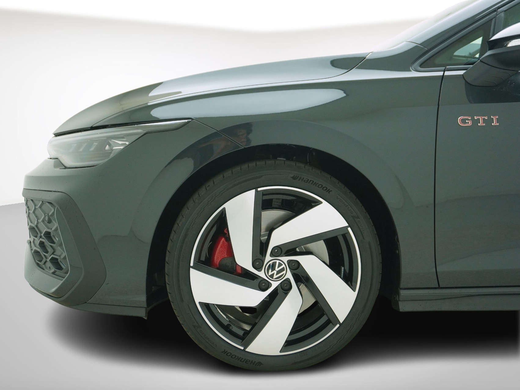 VW Golf VIII 2.0 TSI GTI DSG