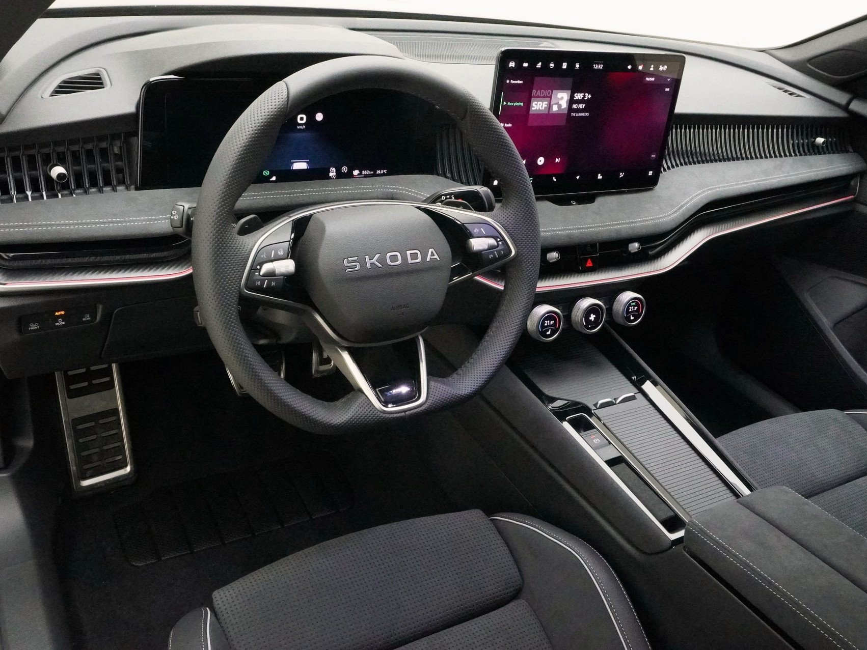 SKODA Superb 1.5 TSI Plug-in-Hybrid Sportline DSG