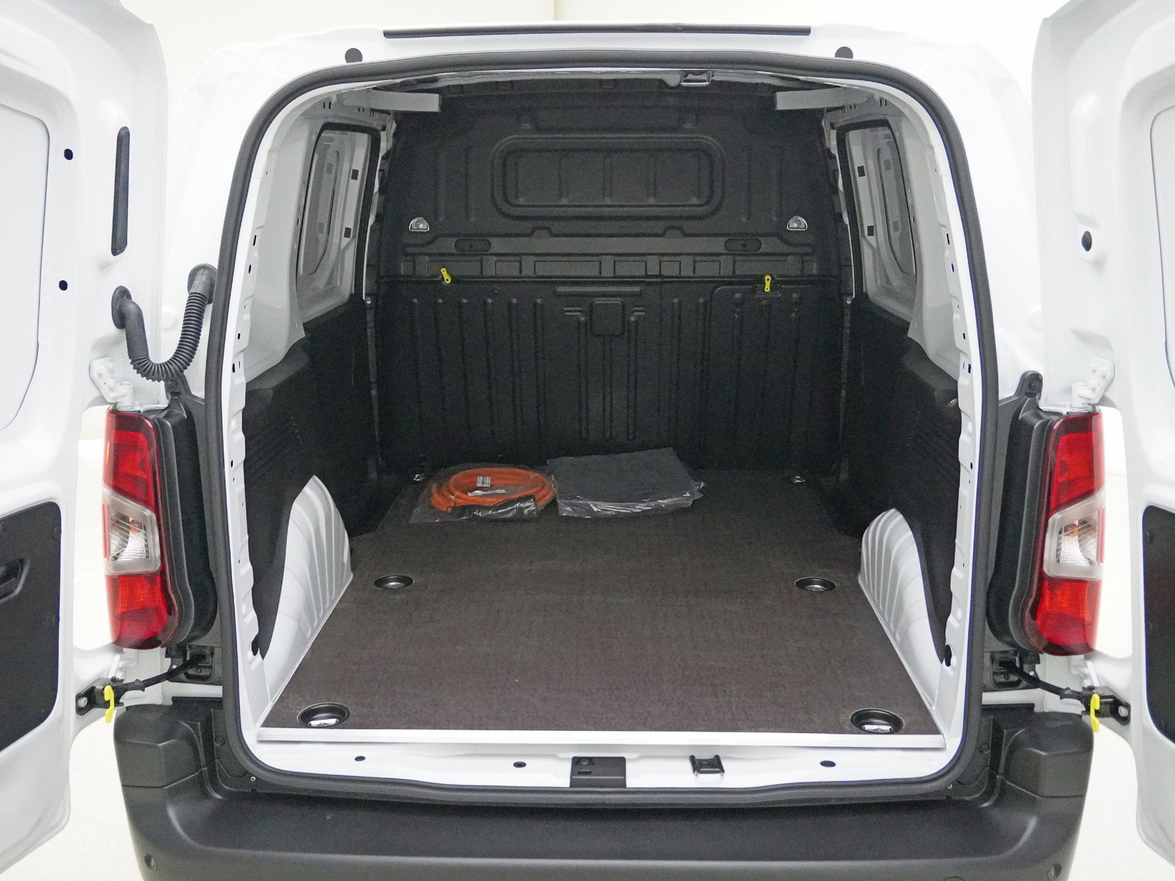 TOYOTA Proace City PROACE CITY Van L1 52KWh Active