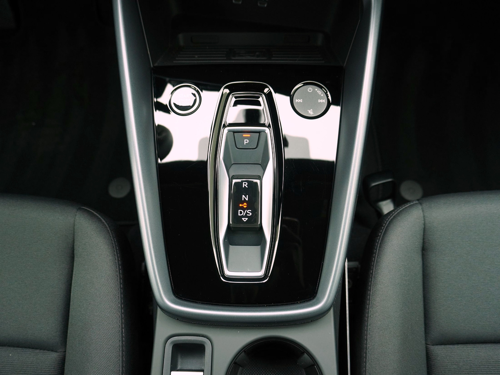 AUDI A3 Sportback 40 TFSI e S-Tronic **Audi Werksgarantie bis 04/2030**