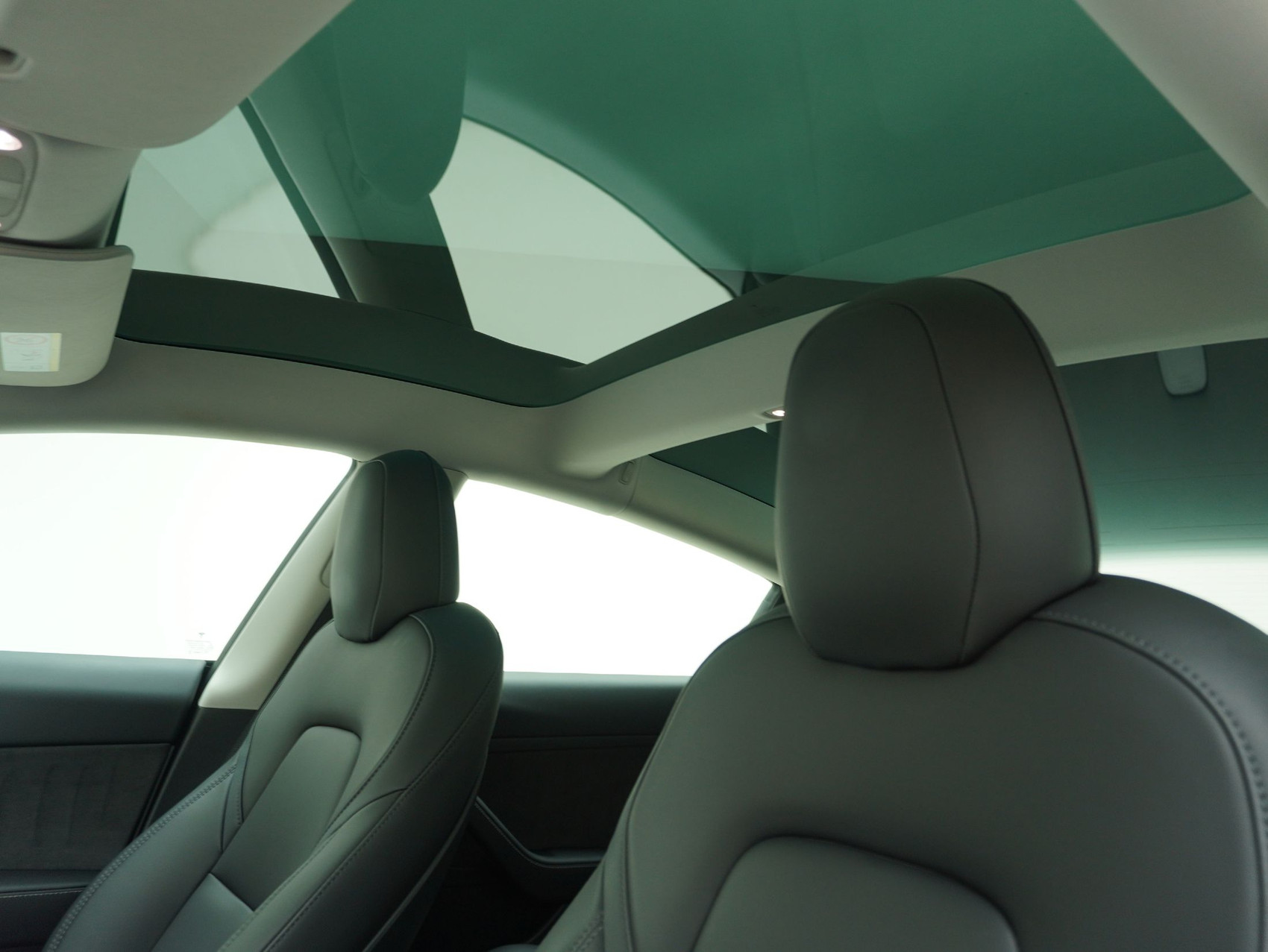 TESLA Model 3 Standart Range Plus RWD