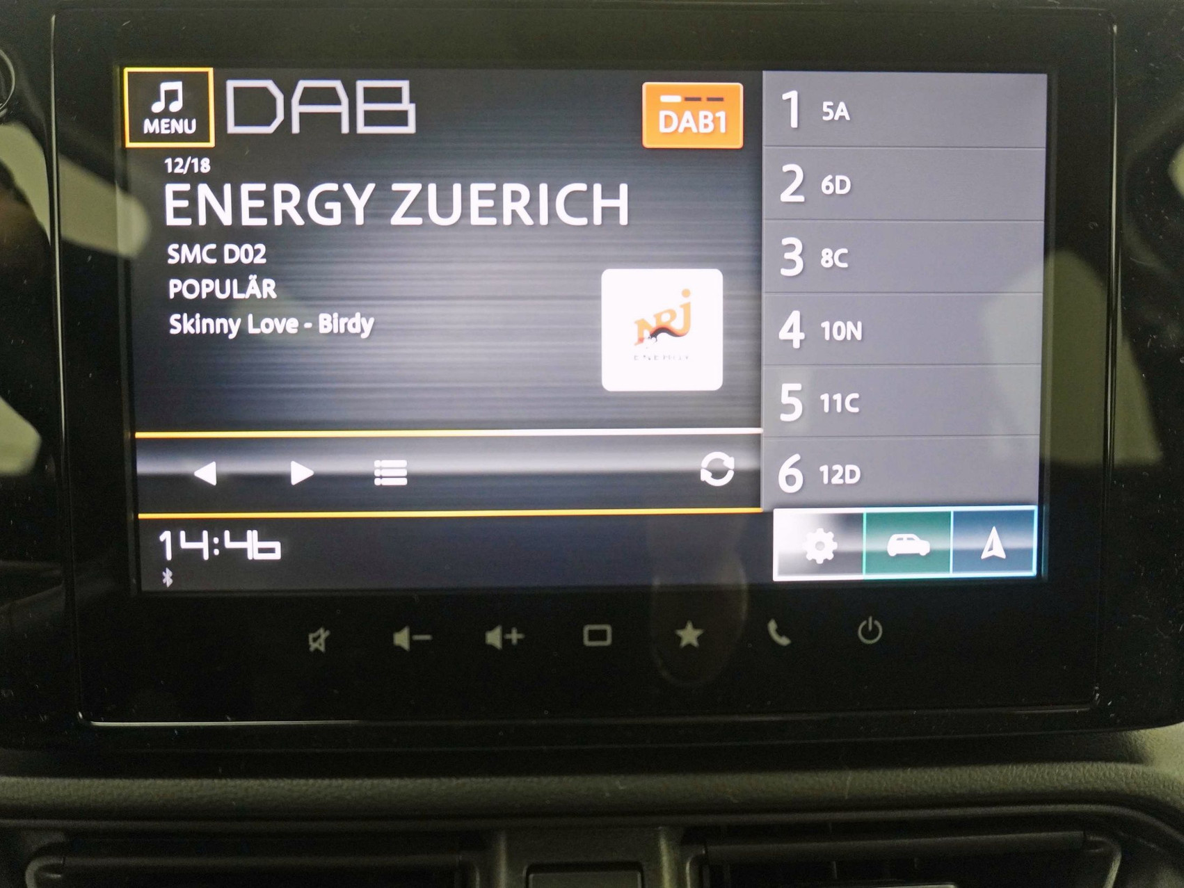 SUZUKI Swift 1.2 Sakura Hybrid