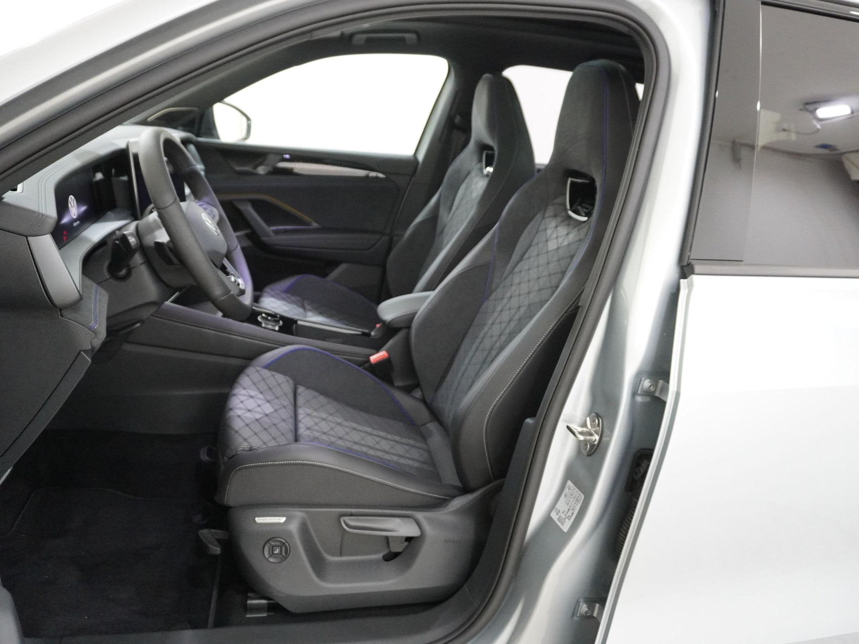 VW Tayron 1.5 TSI PHEV R-Line DSG