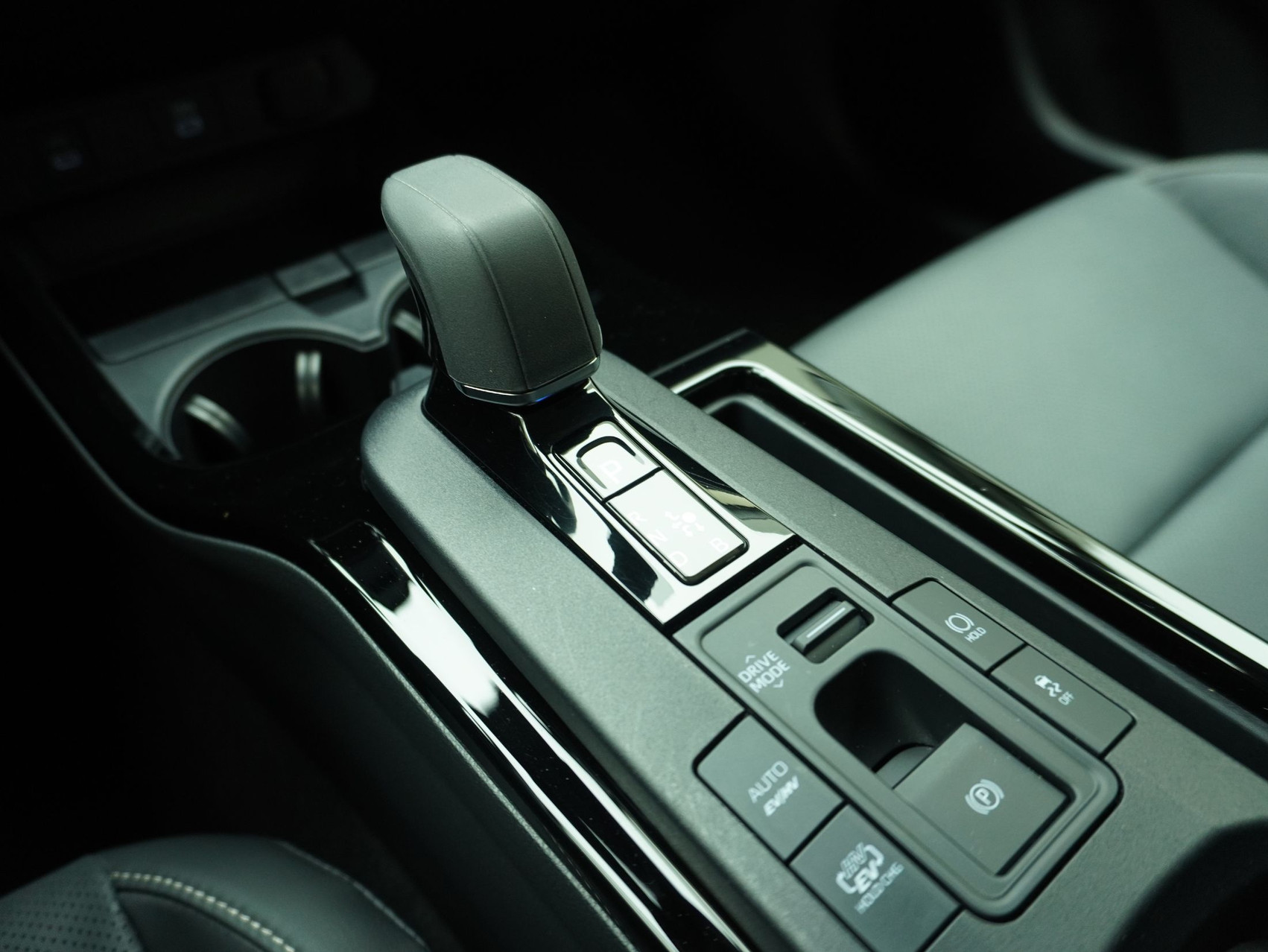 TOYOTA Prius 2.0 Plug-In-Hybrid Premium