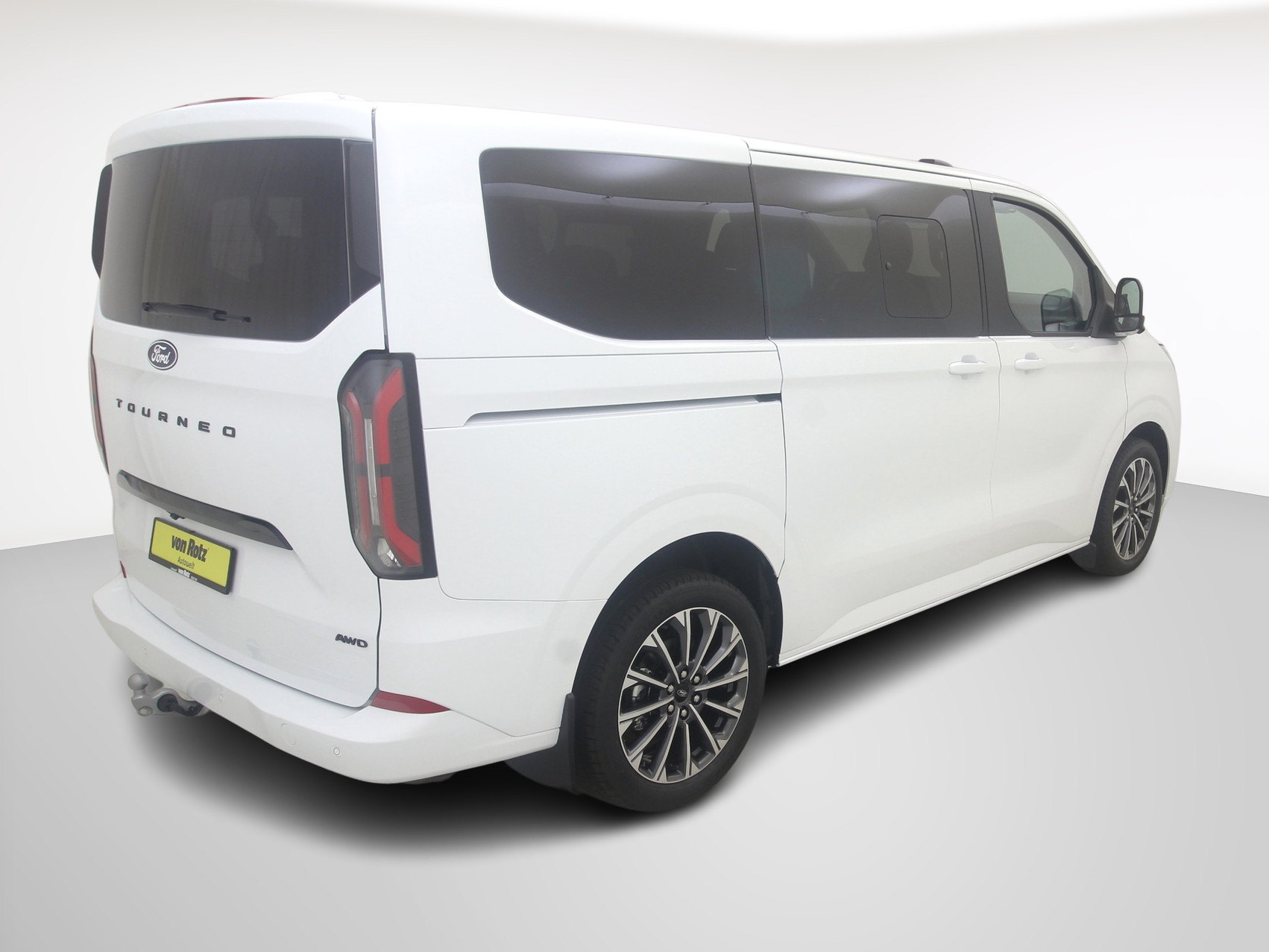 FORD Tourneo Custom 320 L1 2.0 TDCI 4×4 Titanium X