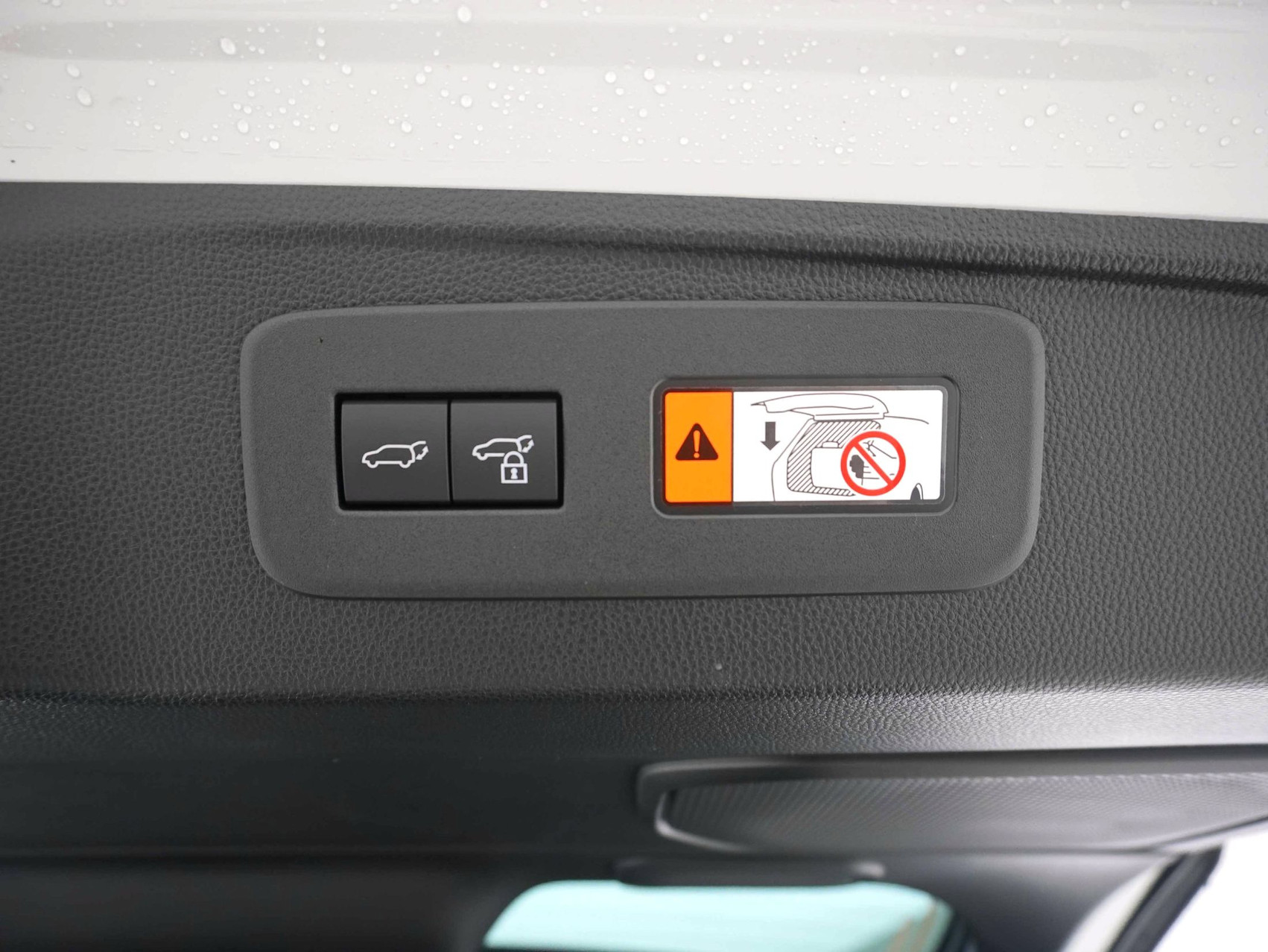 TOYOTA Land Cruiser 2.8 D 48V Invincible