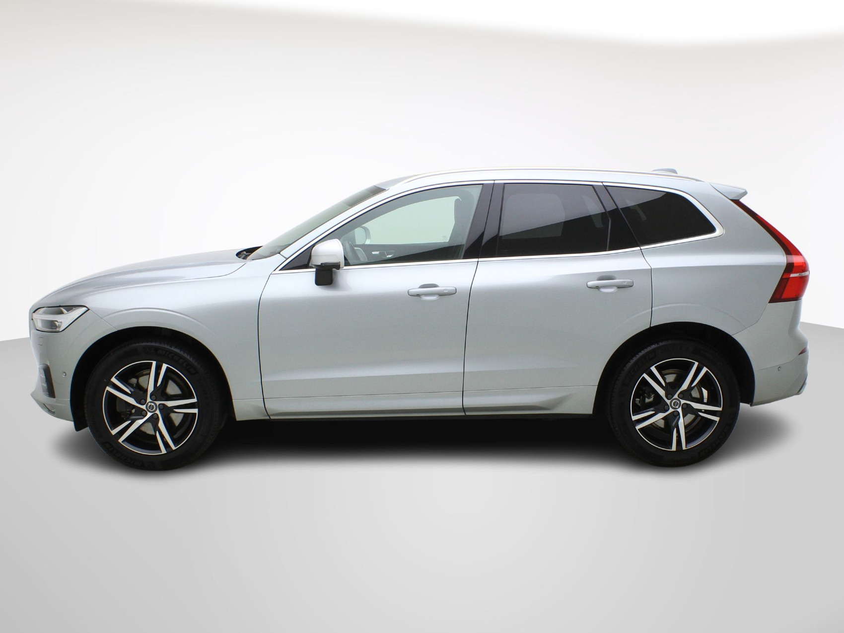 VOLVO XC60 2.0 T6 R-Design AWD