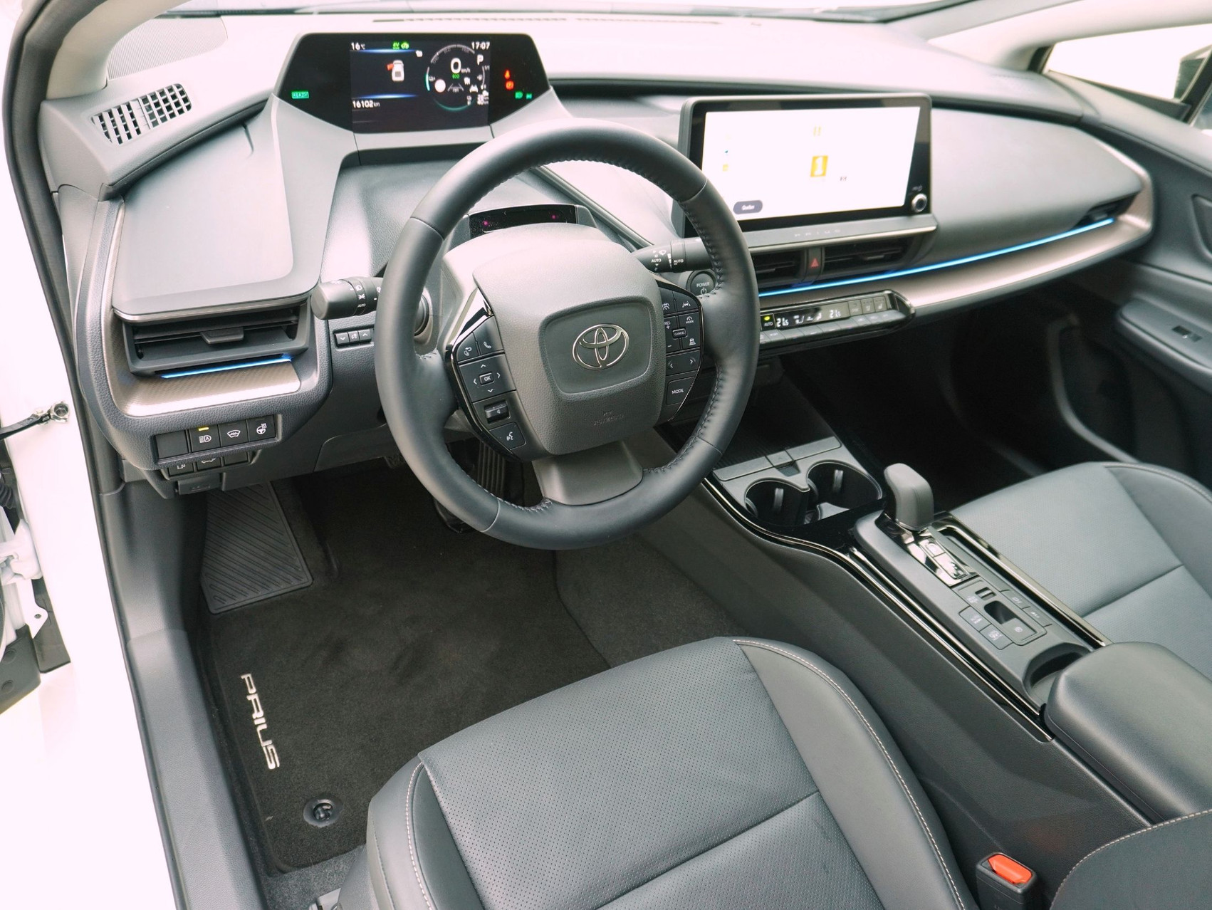 TOYOTA Prius 2.0 Plug-In-Hybrid Premium