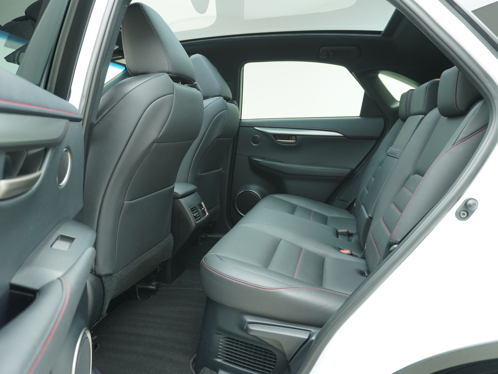 LEXUS NX 300h F-Sport