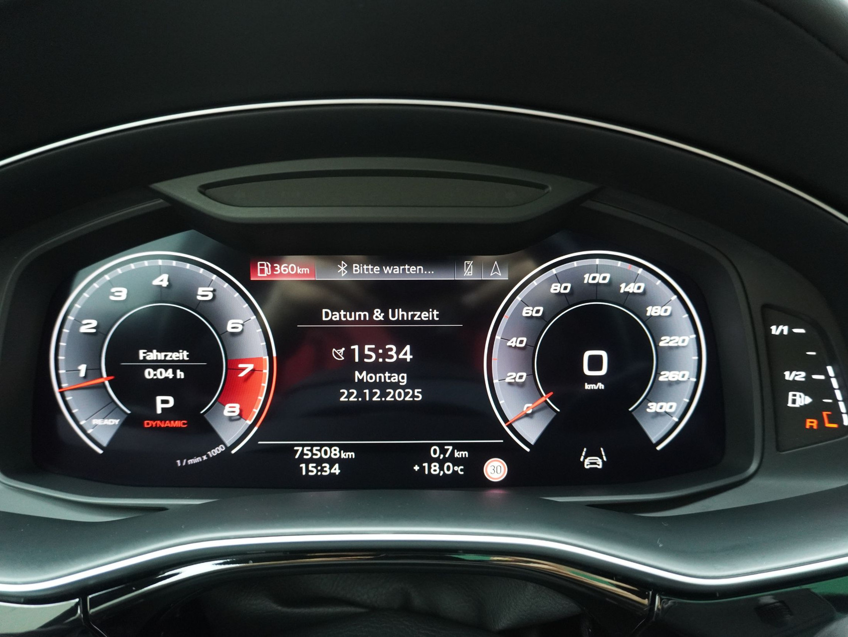 AUDI SQ8 4.0 V8 TFSI quattro T-Tronic **Vollleder/Massage-Sitze/AHK/SoftClose/Standheizung/u.v.m.**