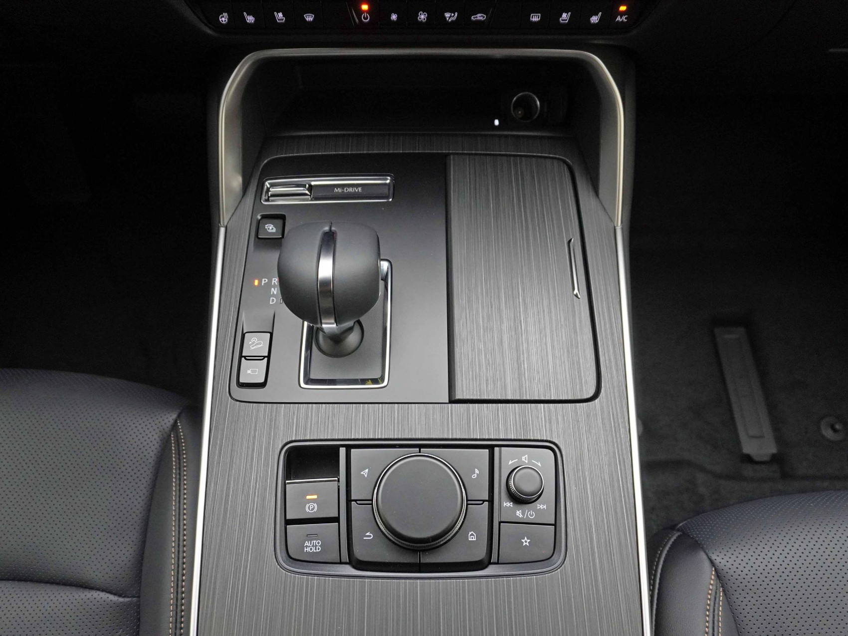 MAZDA CX-60 2.5 PHEV Homura Plus