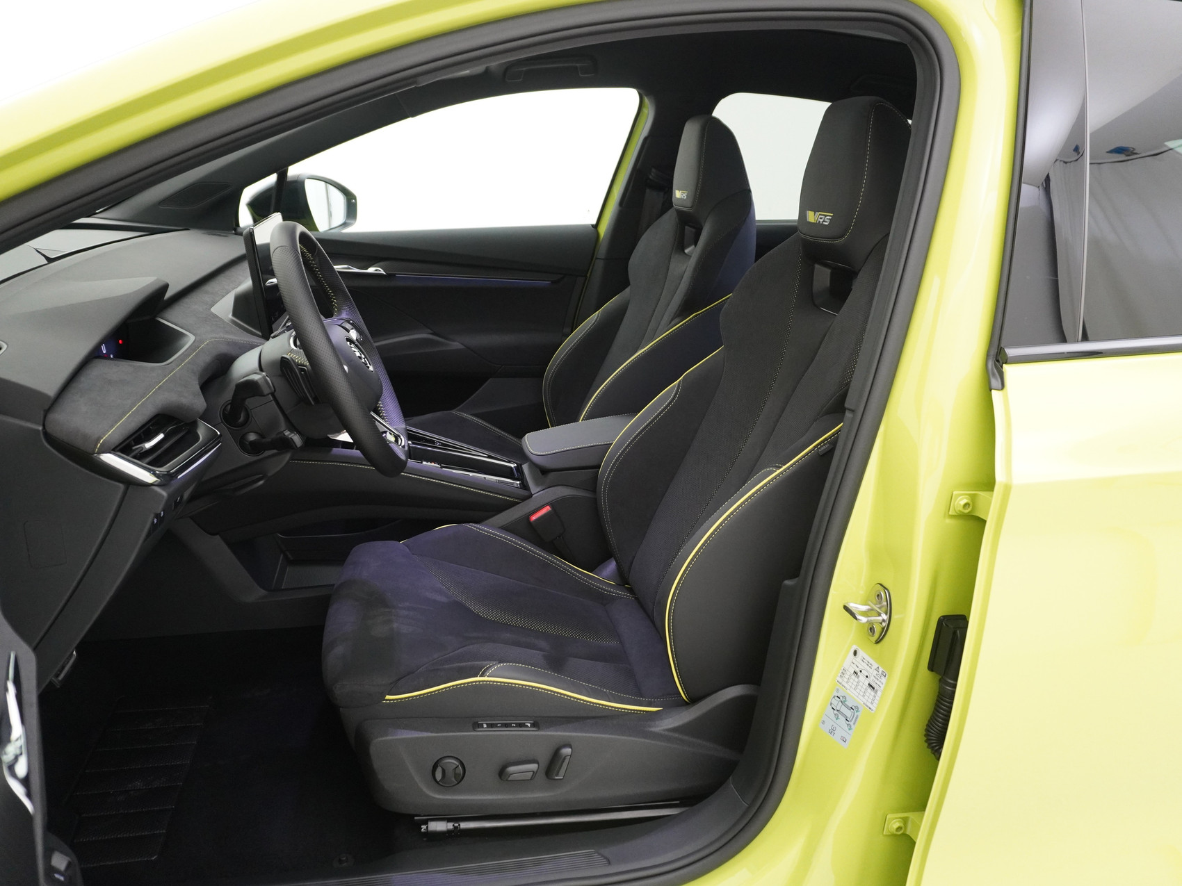 SKODA Enyaq iV Coupé RS 80 4×4 Lounge