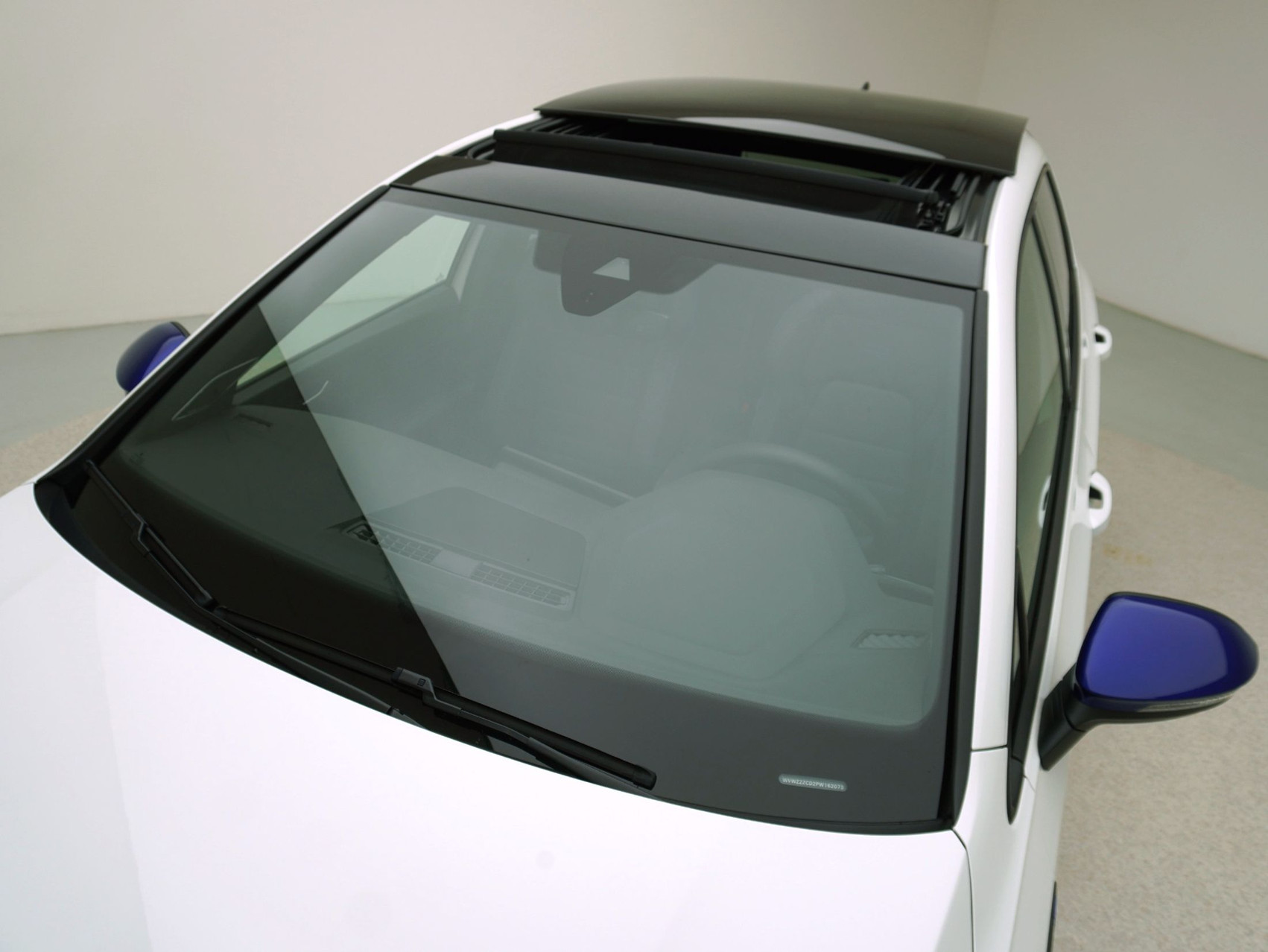 VW Golf 8 2.0 TSI DSG R Performance 4Motion 20 Years Akrapovic **Akrapovic Auspuffanlage**