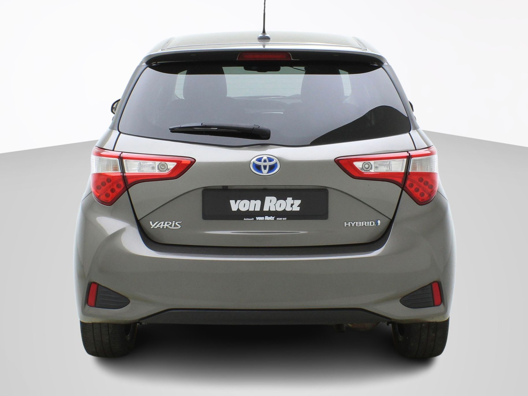 TOYOTA Yaris 1.5 VVT-i HSD Y20