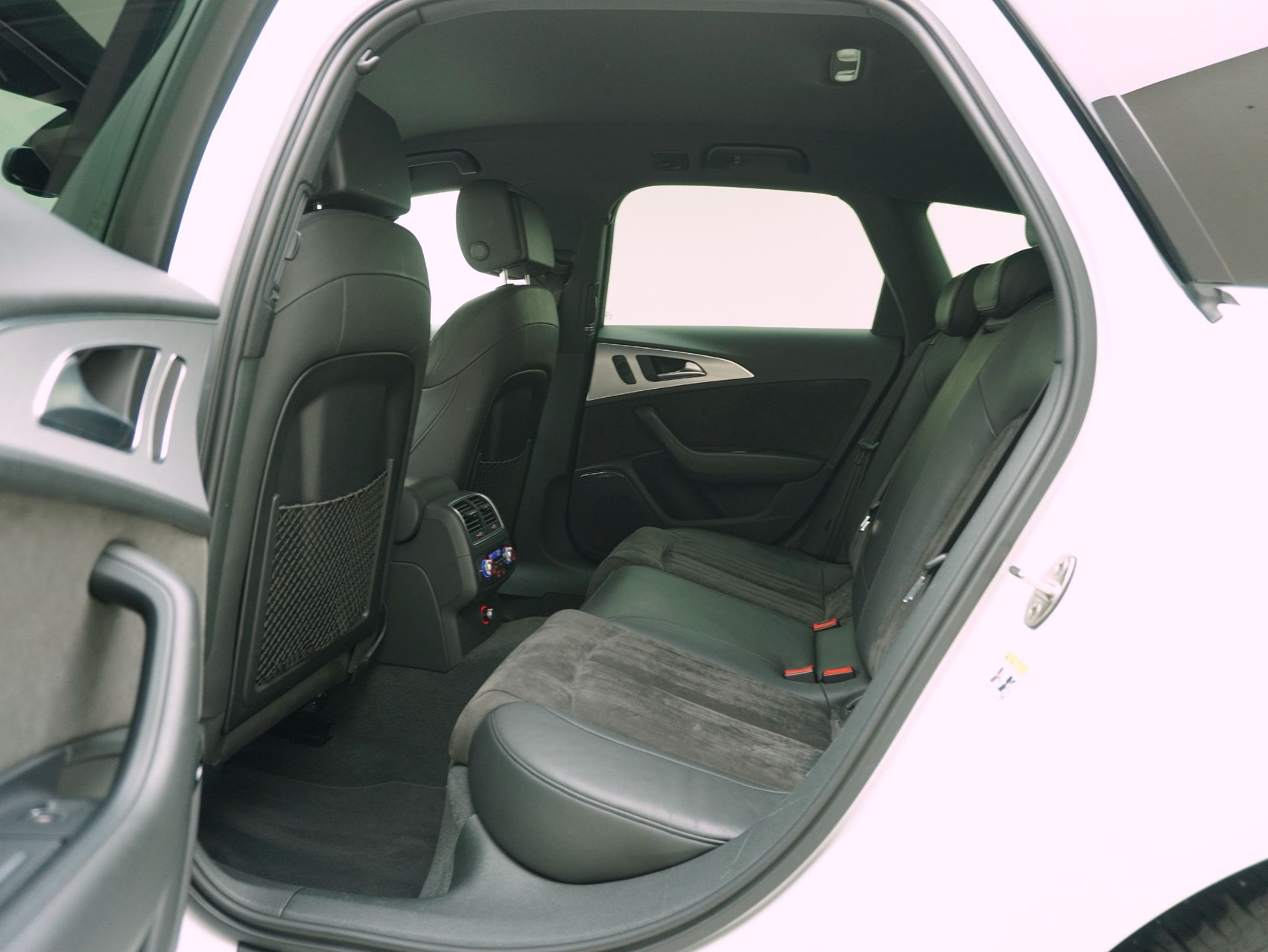 AUDI A6 Avant 3.0 V6 TDI quattro S-Tronic