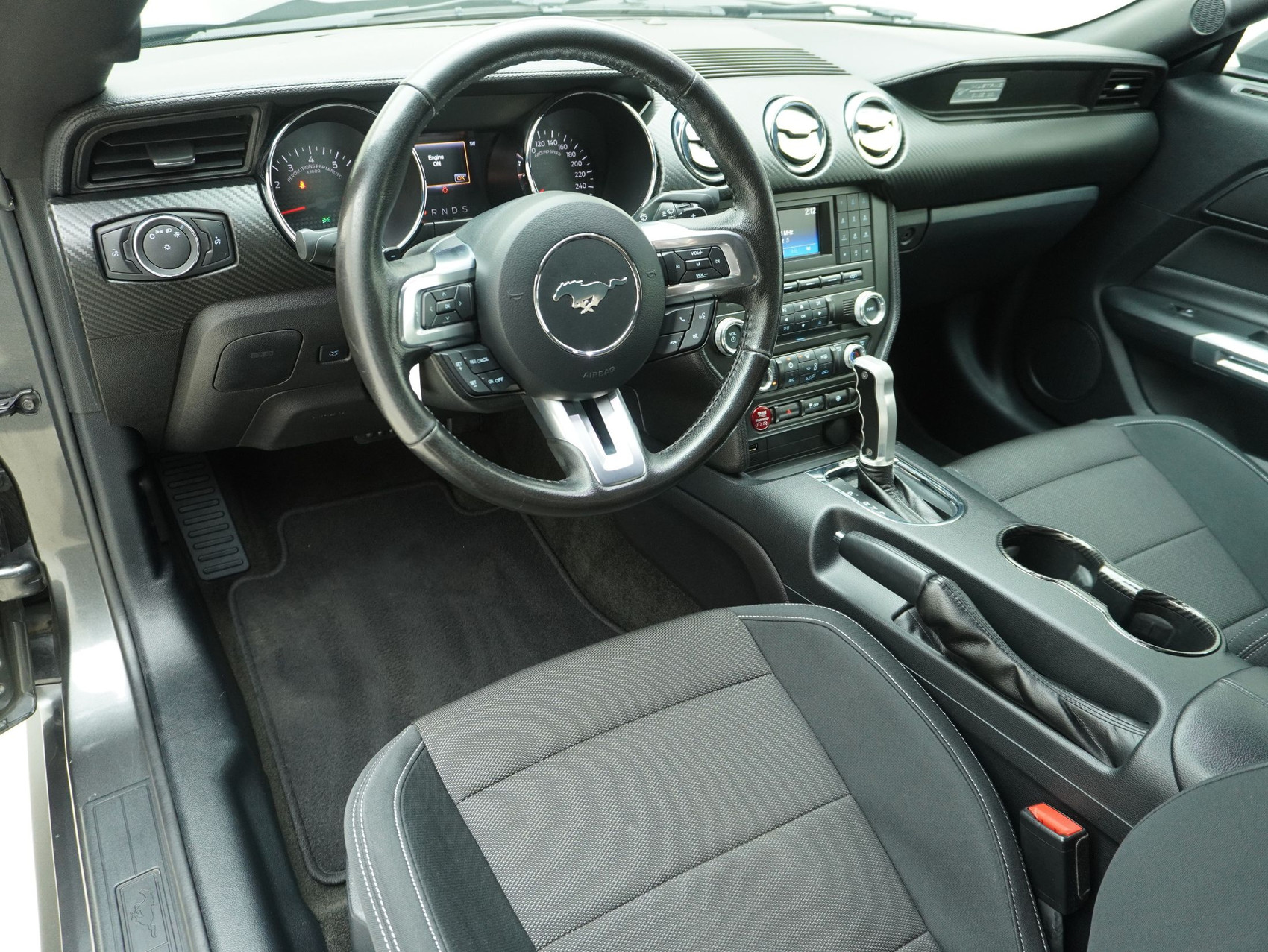 FORD USA Mustang Coupé 3.7 V6