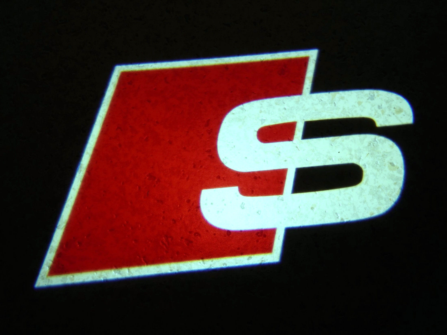 AUDI SQ8 4.0 V8 TFSI quattro T-Tronic **Vollleder/Massage-Sitze/AHK/SoftClose/Standheizung/u.v.m.**