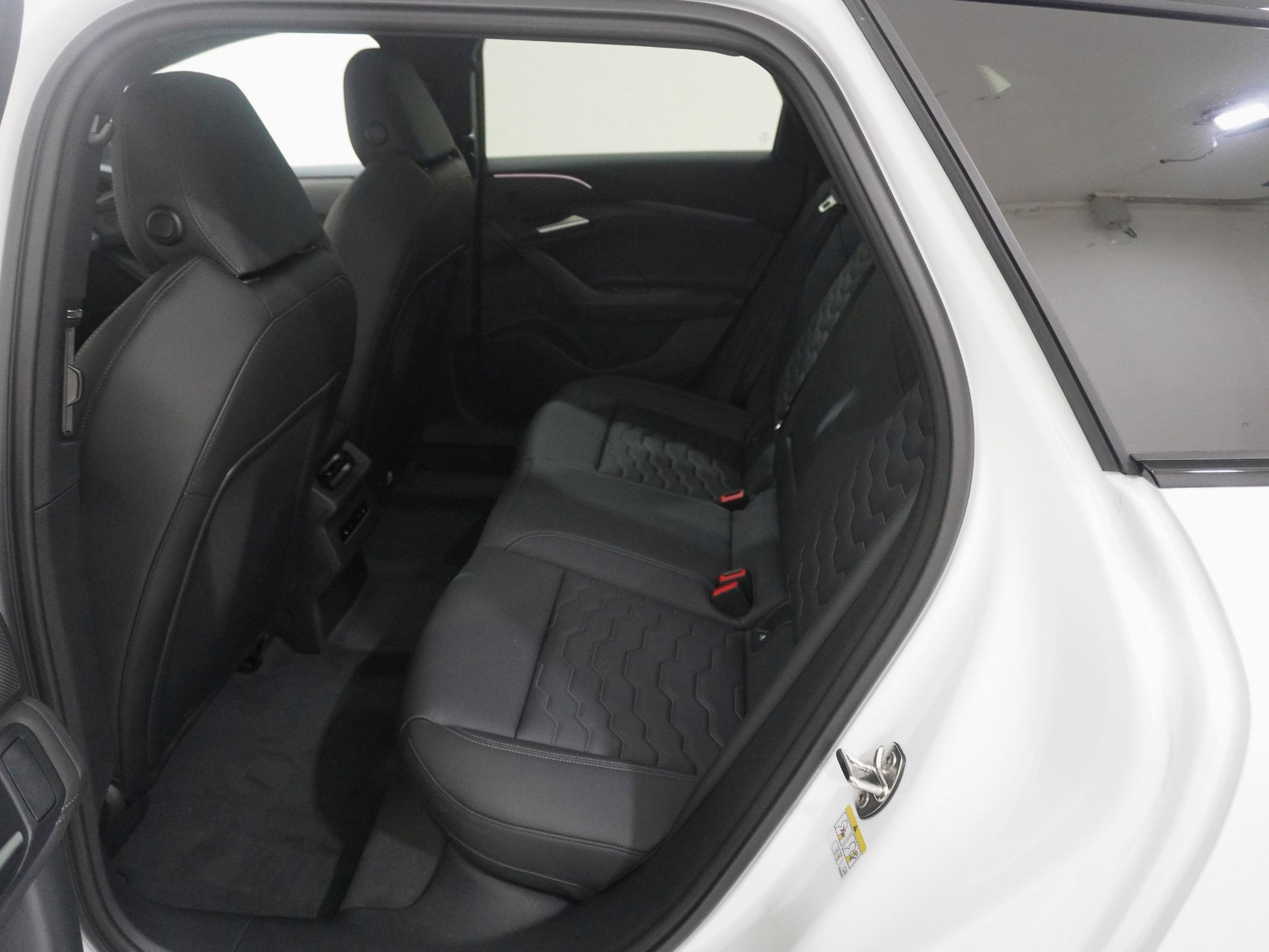 AUDI A6 e-tron Avant quattro S line