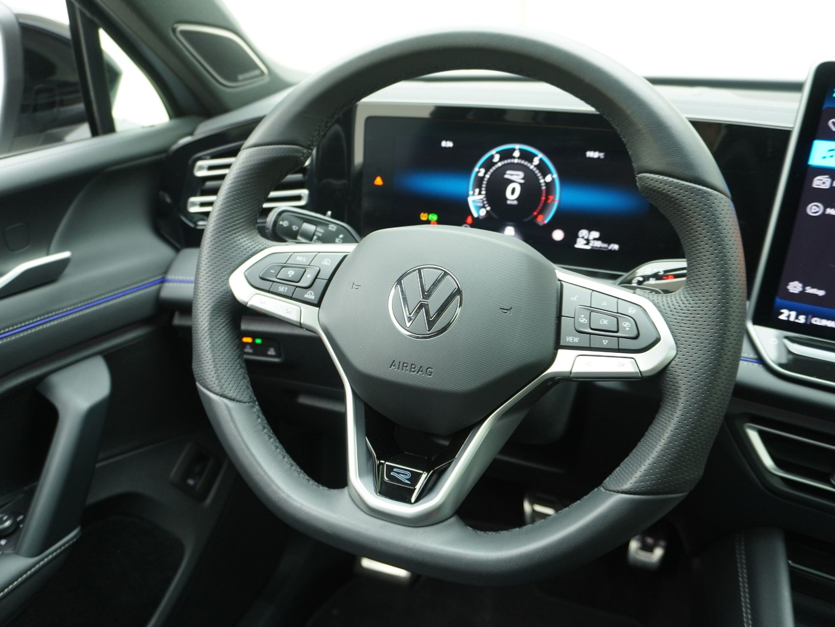 VW Tiguan 2.0 TSI DSG R-Line 4Motion