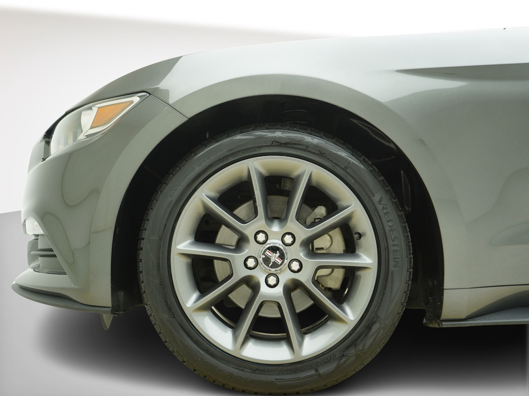 FORD USA Mustang Coupé 3.7 V6