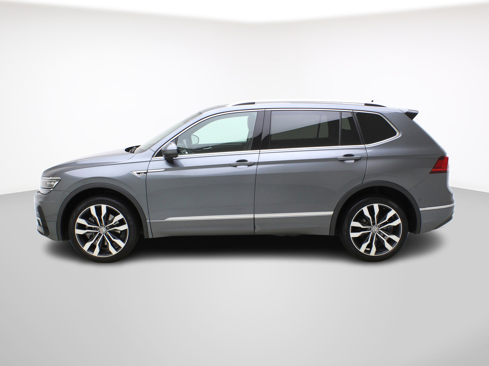 VW Tiguan Allspace 2.0 TSI DSG R-Line 4Motion