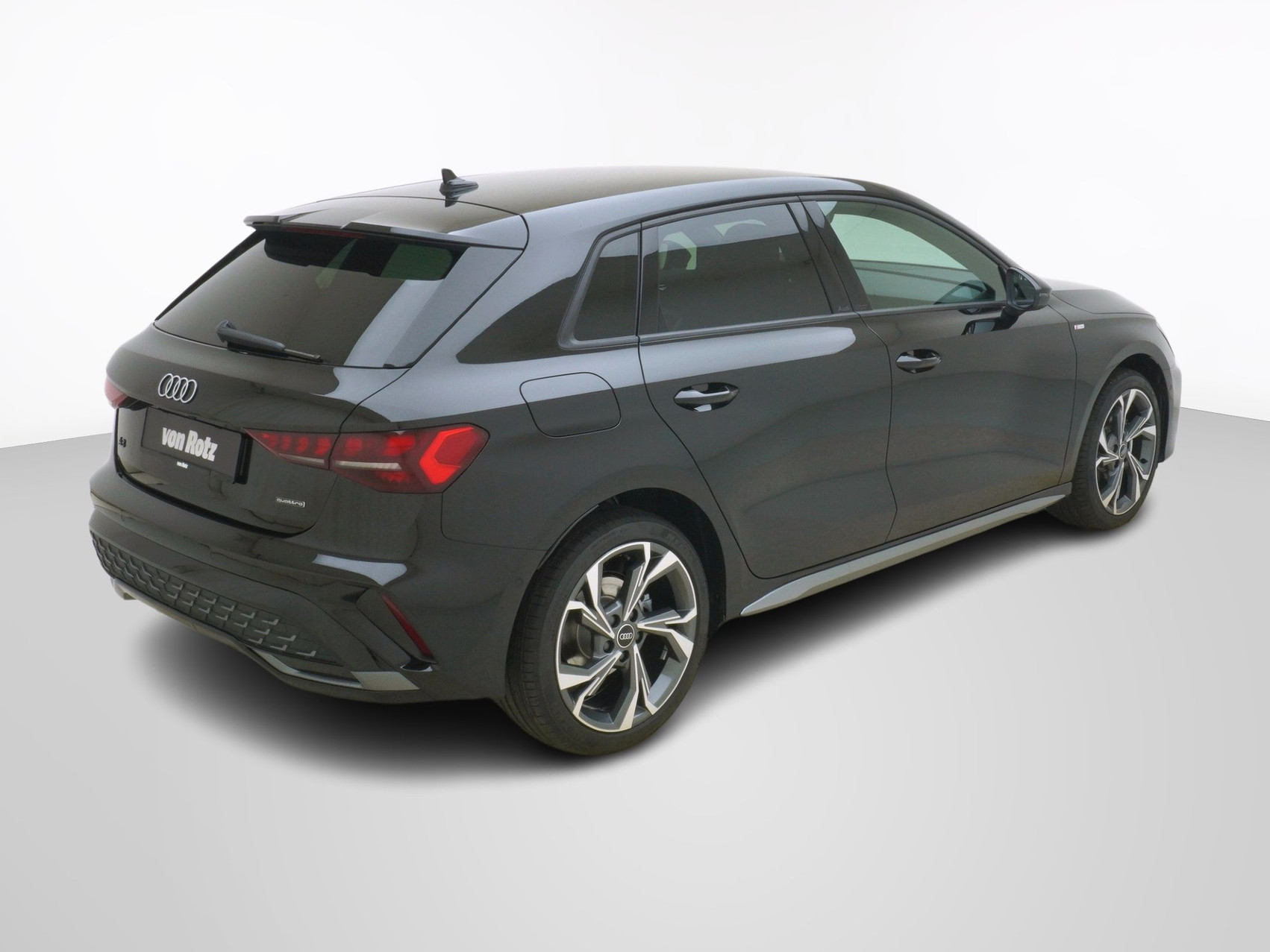 AUDI A3 Sportback 2.0 40 TFSI S Line quattro S-Tronic