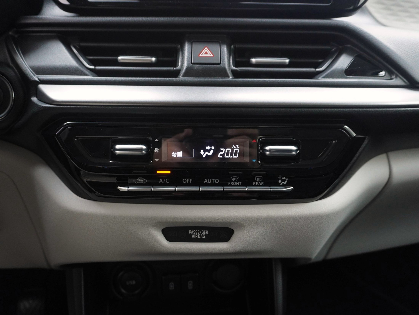 SUZUKI Swift 1.2 Compact Top Hybrid 4×4